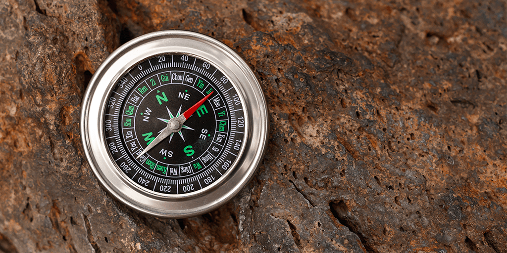 Which of the following pictures BEST interprets the meaning of “crosshairs”? 